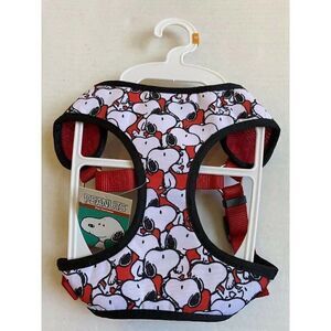 Peanuts Snoopy Adjustable Strap Vest Dog Harness Sz M Dog Pet Cat Bunny NWT